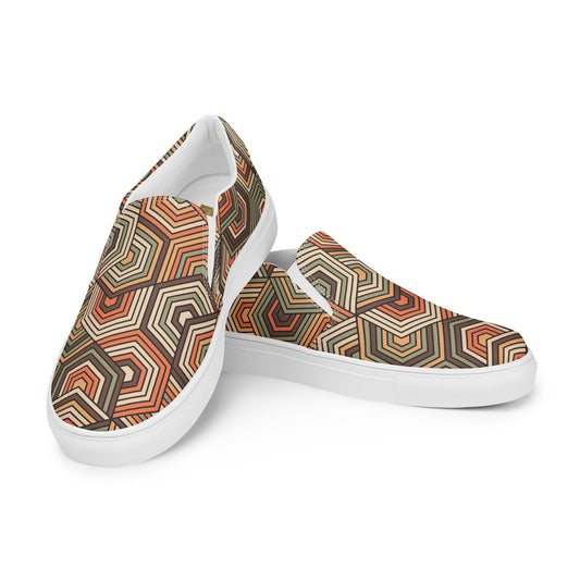 Hexagonal Retro Pattern - Men’s slip-on canvas shoes
